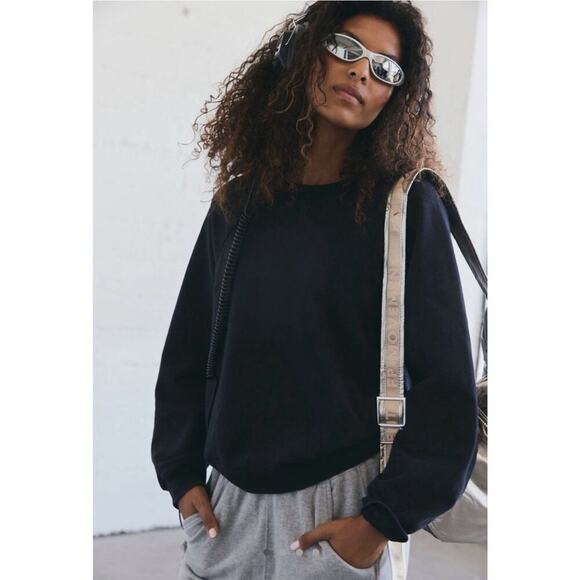 NEW Free People Movement For The Win Pullover Crew Slouchy Sweatshirt Black S - Picture 1 of 8